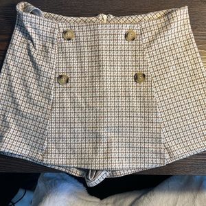 Altar’s State Skort